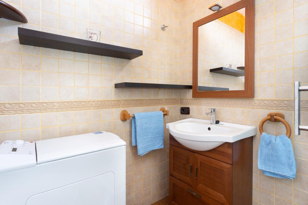 Apartamento En Primera Linea De Playa Con Aire Acondicionado Arona  Dış mekan fotoğraf